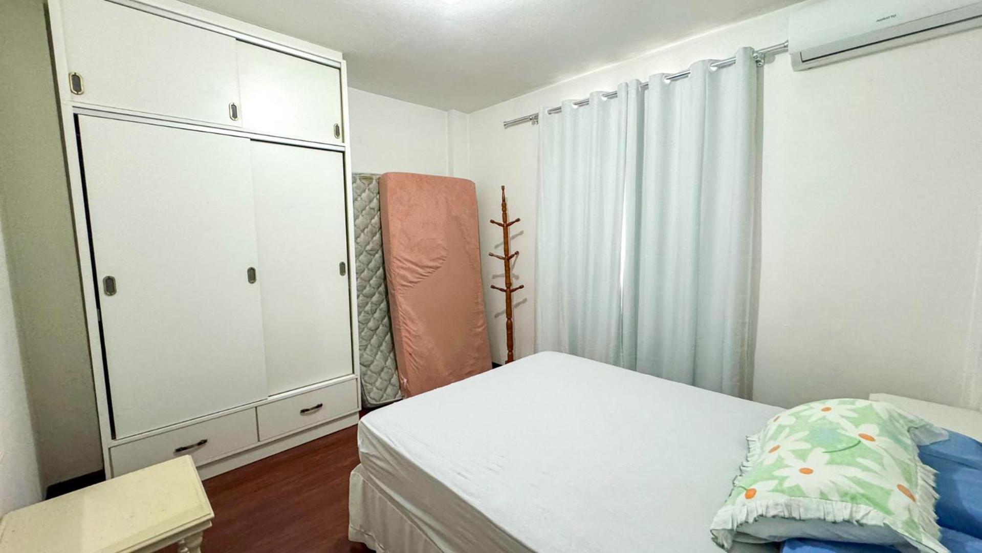 200 Metros Da Na Avenida Brasil Proximo A Roda Gigante E Shopping Atlantico Apartment
