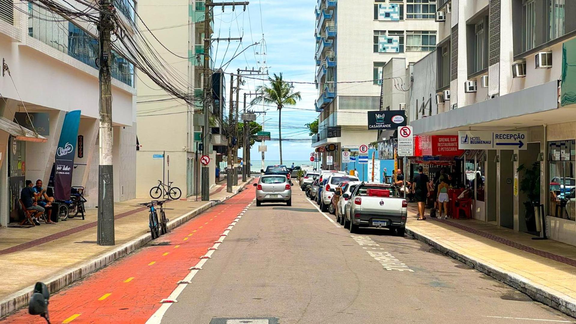 200 Metros Da Na Avenida Brasil Proximo A Roda Gigante E Shopping Atlantico Apartment Balneario Camboriu